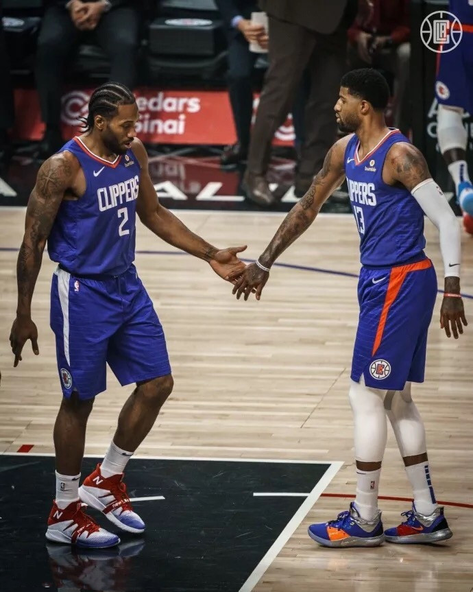 射击世界杯-李越宏卫冕男子手枪速射 姚千寻刘宇坤夺牌（射击世界杯：李越宏成功卫冕男子手枪速射，姚千寻、刘宇坤摘得奖牌）