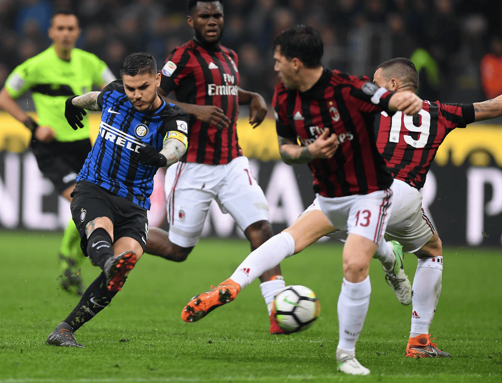 李璇：据我所知，现在球员的阴阳合同还有不少（李璇：据我了解，球员阴阳合同现象仍不在少数）